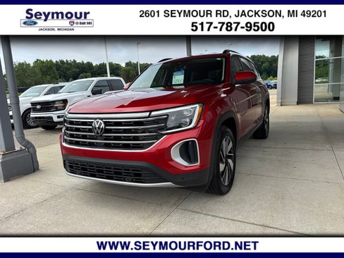 Used 2024 Volkswagen Atlas SE AWD/4WD image 1
