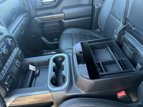 Used 2020 Chevrolet Silverado 1500 LT Trail Boss image 25