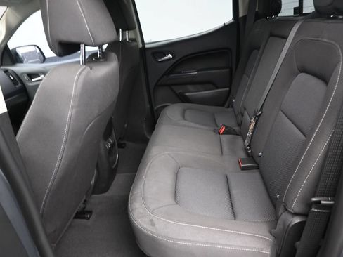 Used 2022 Chevrolet Colorado LT w/ LT Convenience Package RWD image 15