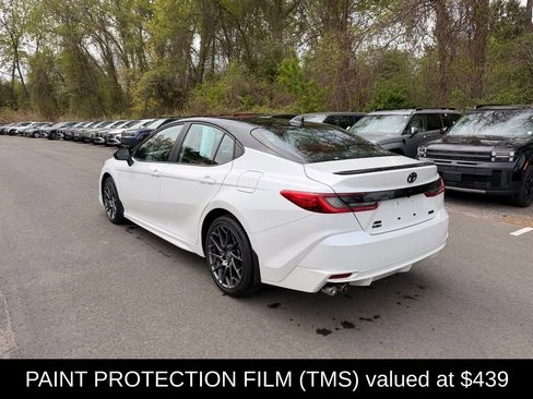 Used 2025 Toyota Camry XSE AWD/4WD image 6