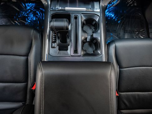 Certified 2023 Ford F150 Lariat w/ Equipment Group 502A High image 33