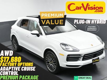 Used 2022 Porsche Cayenne E-Hybrid w/ Premium Package