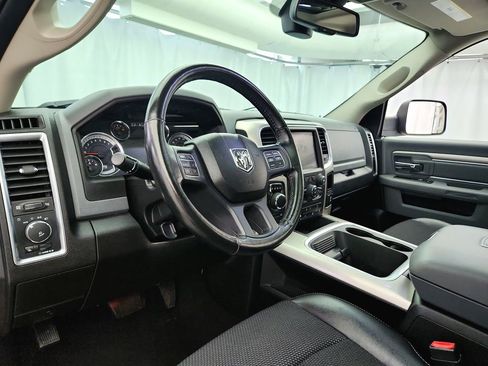 Used 2019 RAM 1500 Classic Warlock AWD/4WD image 10