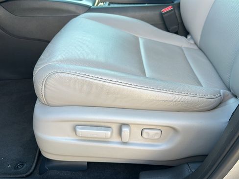 Used 2023 Honda Passport EX-L image 15