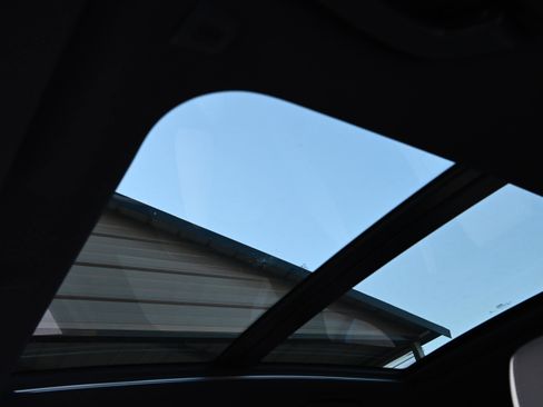 New 2026 BMW X1 xDrive28i w/ Convenience Package image 22