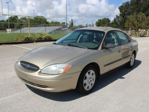 Used 2001 Ford Taurus LX FWD image 28