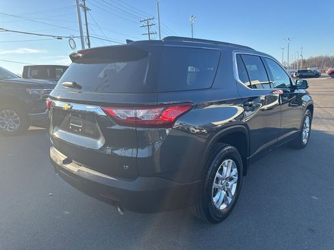 Used 2020 Chevrolet Traverse LT image 5