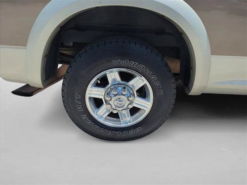 Used 2010 Dodge Ram 2500 Truck Laramie RWD image 29