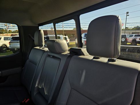 Used 2023 Ford F150 Lariat w/ Equipment Group 502A High image 31