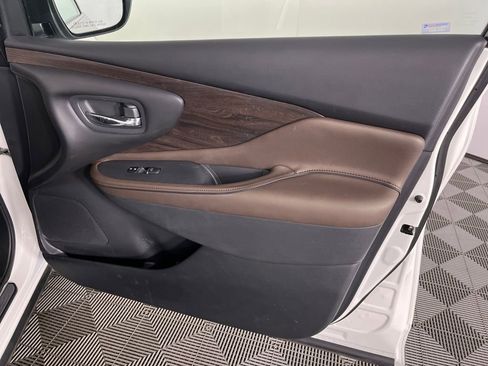 Used 2020 Nissan Murano Platinum image 16