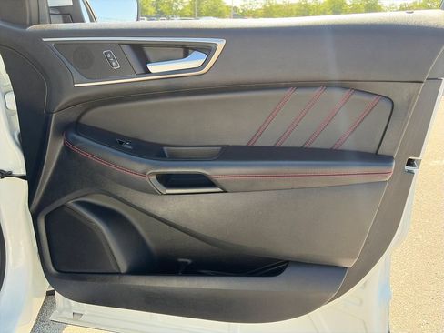 Used 2024 Ford Edge ST-Line AWD/4WD image 9