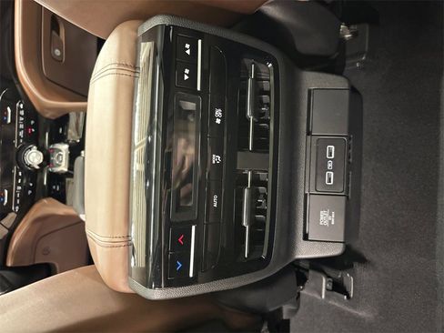 Certified 2023 Acura MDX SH-AWD w/ Technology Package image 28