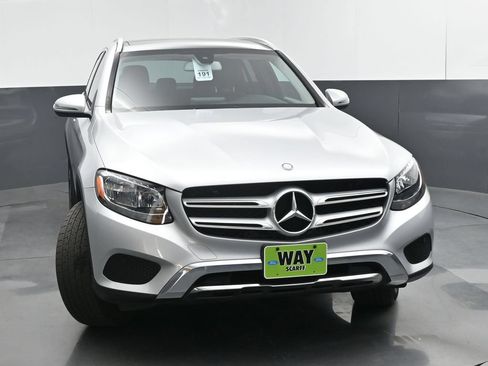Used 2017 Mercedes-Benz GLC 300 4MATIC image 31