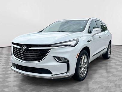 Used 2022 Buick Enclave Essence w/ Experience Buick Package