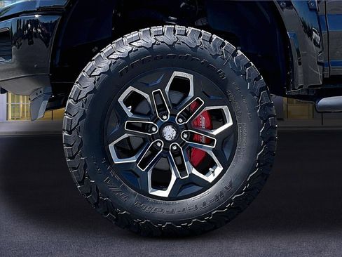 Used 2019 Ford F150 XLT w/ Equipment Group 302A Luxury AWD/4WD image 35