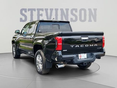 Certified 2025 Toyota Tacoma Limited AWD/4WD image 3