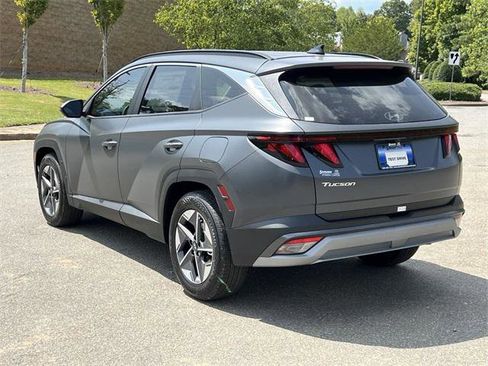 New 2025 Hyundai Tucson SEL image 4