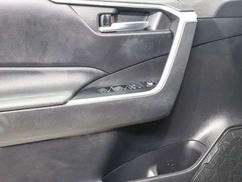 Used 2022 Toyota RAV4 XLE Premium FWD image 22