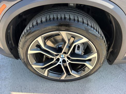 Used 2021 BMW X5 sDrive40i w/ Premium Package RWD image 11