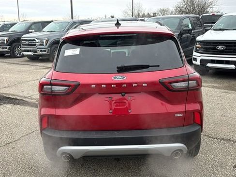 New 2026 Ford Escape SE image 31
