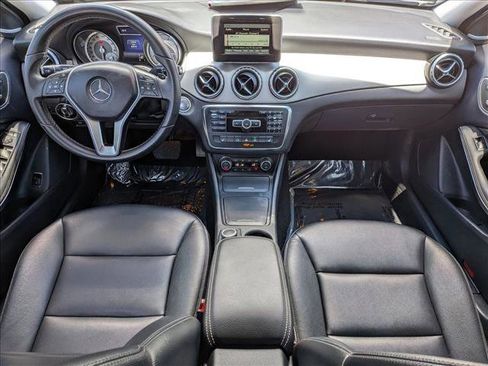 Used 2015 Mercedes-Benz GLA 250 image 15