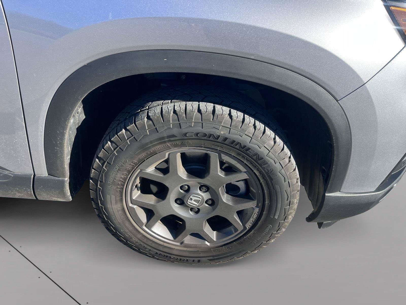 Certified 2025 Honda Pilot TrailSport image 28
