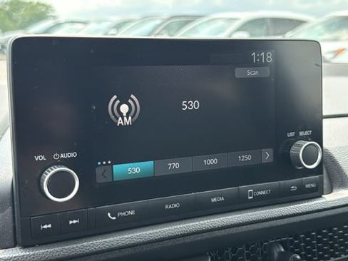 Used 2024 Honda CR-V Sport image 16