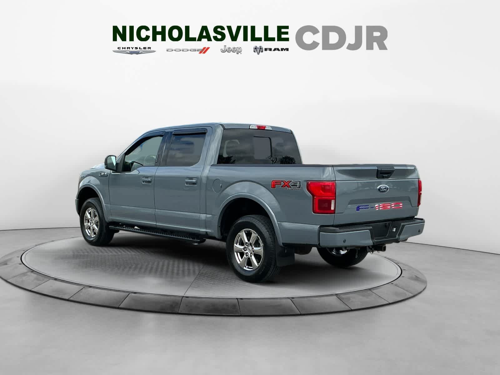 Used 2019 Ford F150 XLT w/ Equipment Group 302A Luxury AWD/4WD image 3