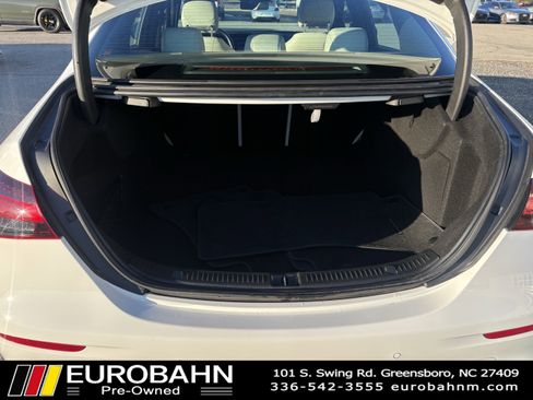 Used 2022 Mercedes-Benz E 450 4MATIC Sedan image 37