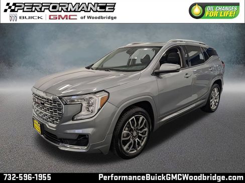 Used 2023 GMC Terrain Denali AWD/4WD image 1