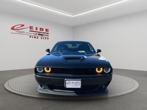 Used 2019 Dodge Challenger R/T w/ Driver Convenience Group RWD image 6