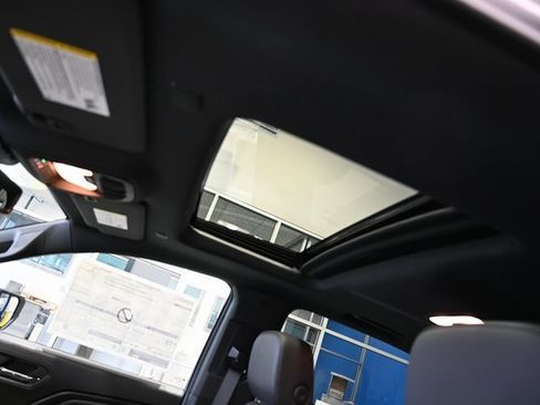 New 2026 GMC Canyon Elevation w/ Convenience Package image 23