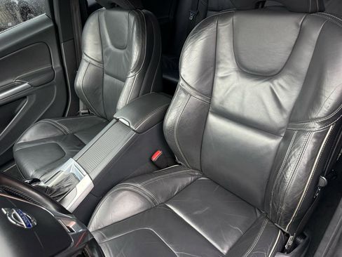 Used 2016 Volvo S60 T6 R-Design Platinum image 6