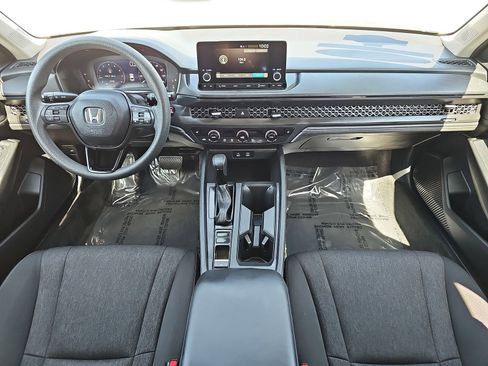 Certified 2023 Honda Accord EX image 9