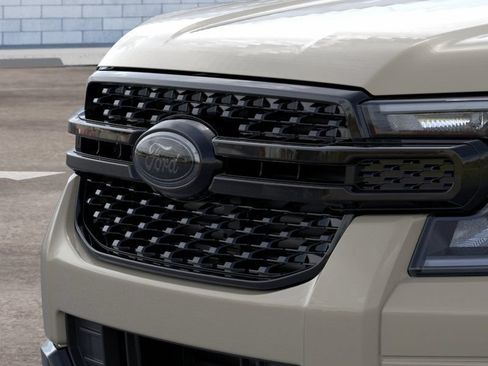 New 2026 Ford Ranger XLT w/ Black Appearance Package RWD image 17