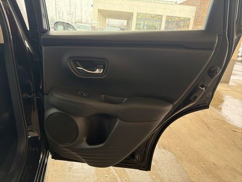 Certified 2024 Honda HR-V LX image 22