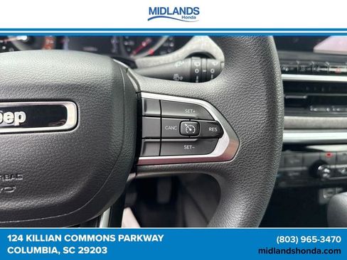 Used 2023 Jeep Compass Sport AWD/4WD image 27