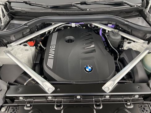 Used 2026 BMW X5 xDrive40i w/ Parking Assistance Package image 25