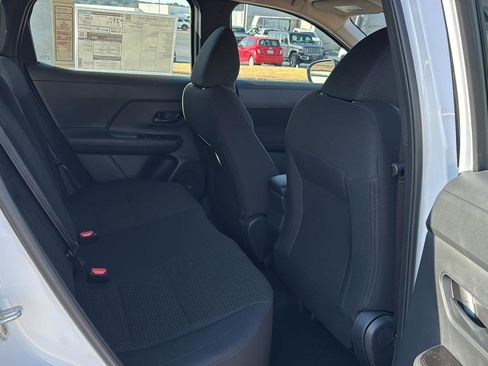 New 2026 Nissan Kicks S image 11