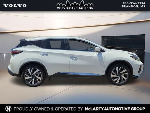 Used 2024 Nissan Murano SL w/ Cargo Package FWD image 3