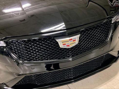 Used 2023 Cadillac CT4 V w/ Technology Package image 30