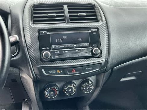 Used 2015 Mitsubishi Outlander Sport ES image 18