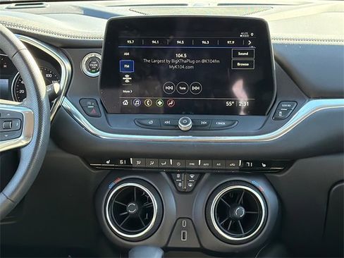 Used 2023 Chevrolet Blazer LT w/ Convenience Package image 11