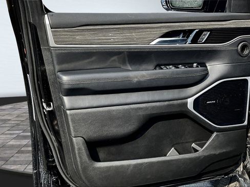 Used 2022 Jeep Wagoneer Series II image 24