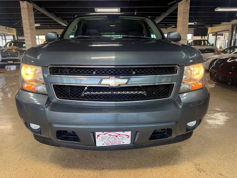 Used 2008 Chevrolet Tahoe LT w/ LT Preferred Equipment Group RWD image 2