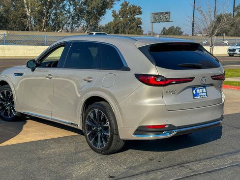 Certified 2024 MAZDA CX-90 Plug-In Hybrid w/ Premium Plus image 8