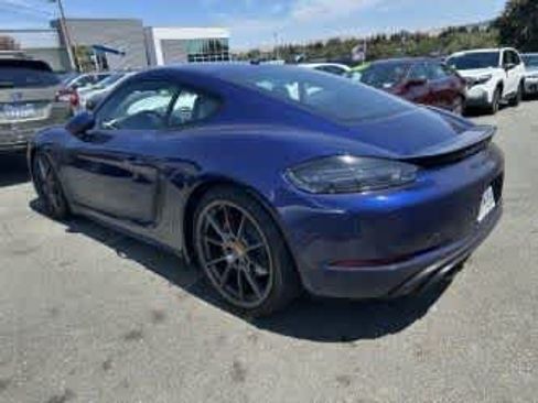 Used 2025 Porsche 718 Cayman GTS RWD image 4