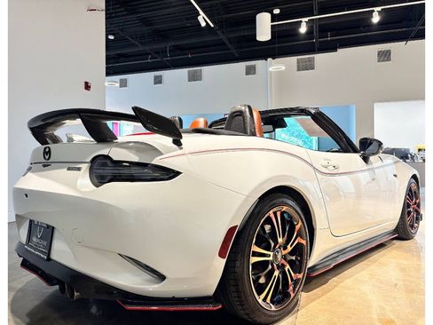 Used 2023 MAZDA MX-5 Miata Grand Touring image 12