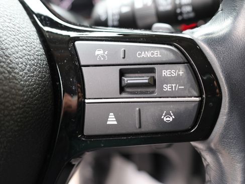 Used 2023 Honda Pilot Touring image 32