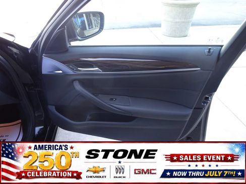 Used 2019 BMW 530i RWD image 28